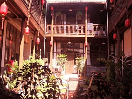 Teng Chong Cha Ma Inn