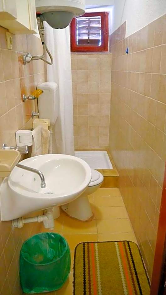 Cozy 1 bedroom apartment with sea view