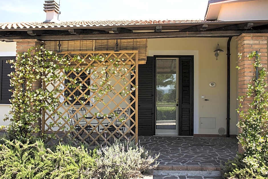 Residence Terra Dei Santi Country House