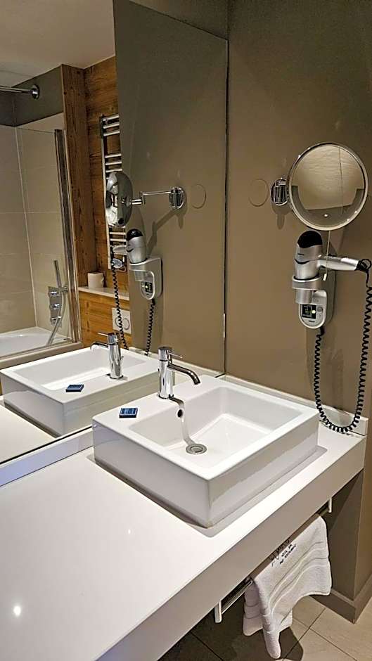 Le Chalet Blanc Hôtel & Spa