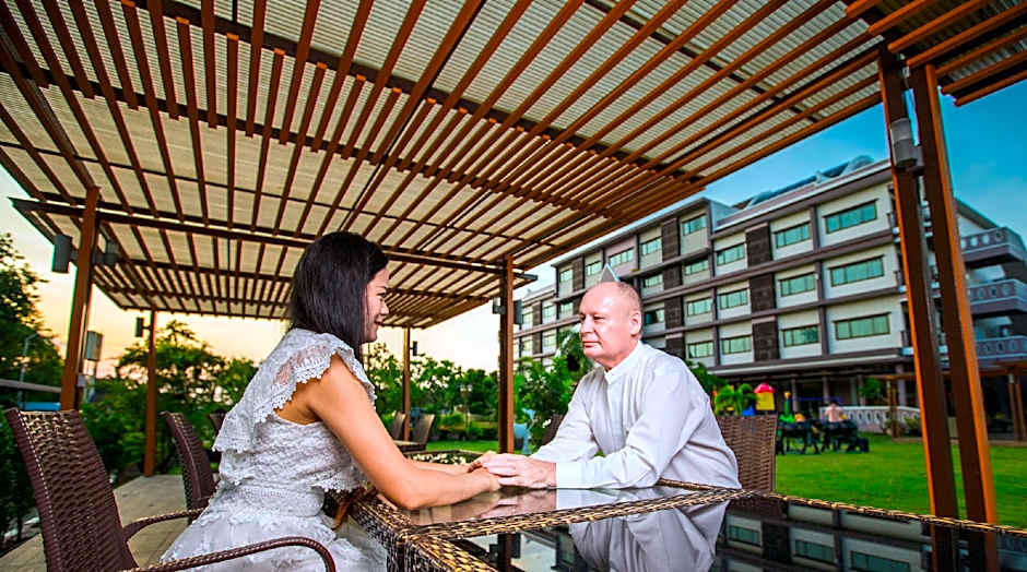Phanomrungpuri Hotel