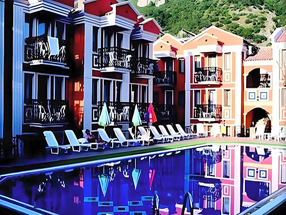 Magic Tulip Beach Hotel