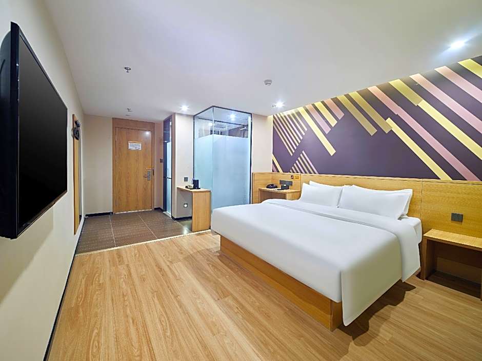 IU Hotel Shijiazhuang Airport