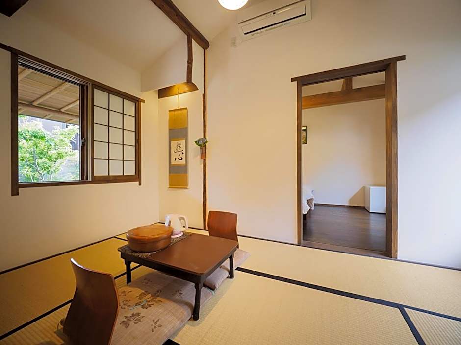 Inase Otsu Machiya Bed and Breakfast