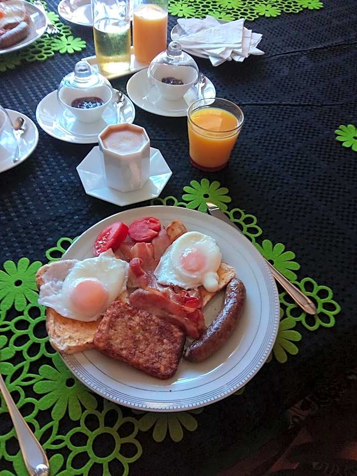 Connemara Country Lodge