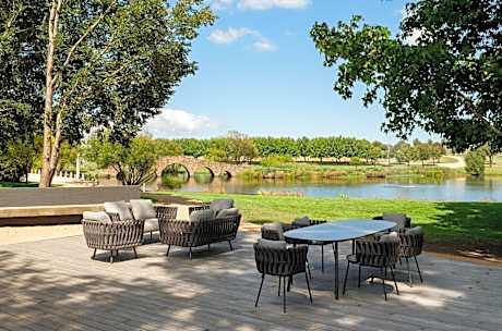 Studio with Lake View