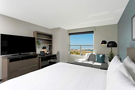 King Room with Bay View
