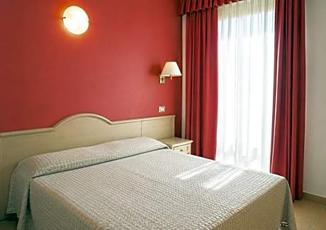 Quadruple Room with Sea View