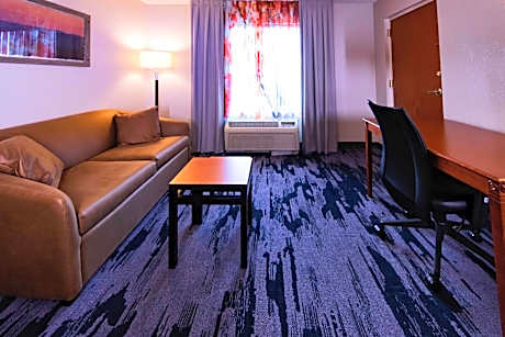 King Room with Sofa Bed