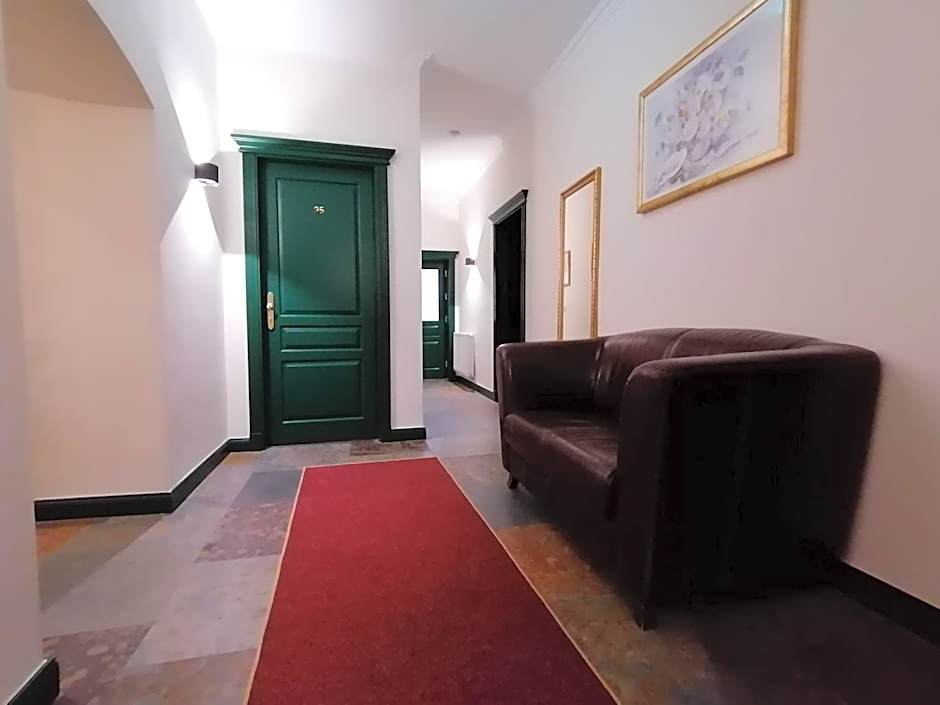 GOLDEN STAR - Premium Apartments