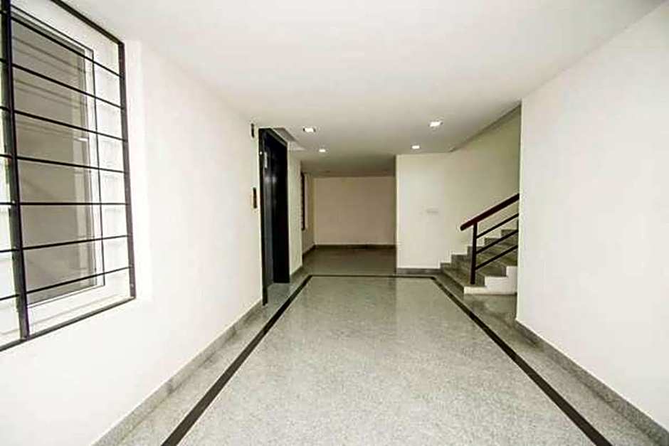 ThulasiRams Service Apartments