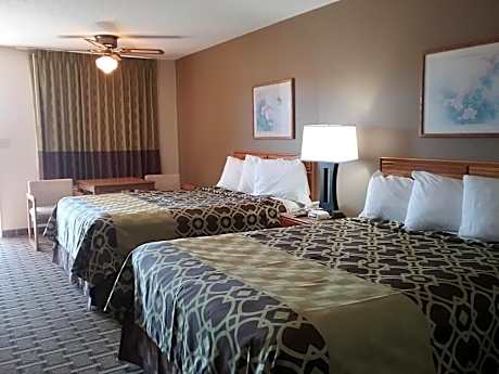 Queen Room with Two Queen Beds - Non-Smoking