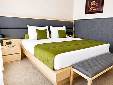 Atera Business Suites