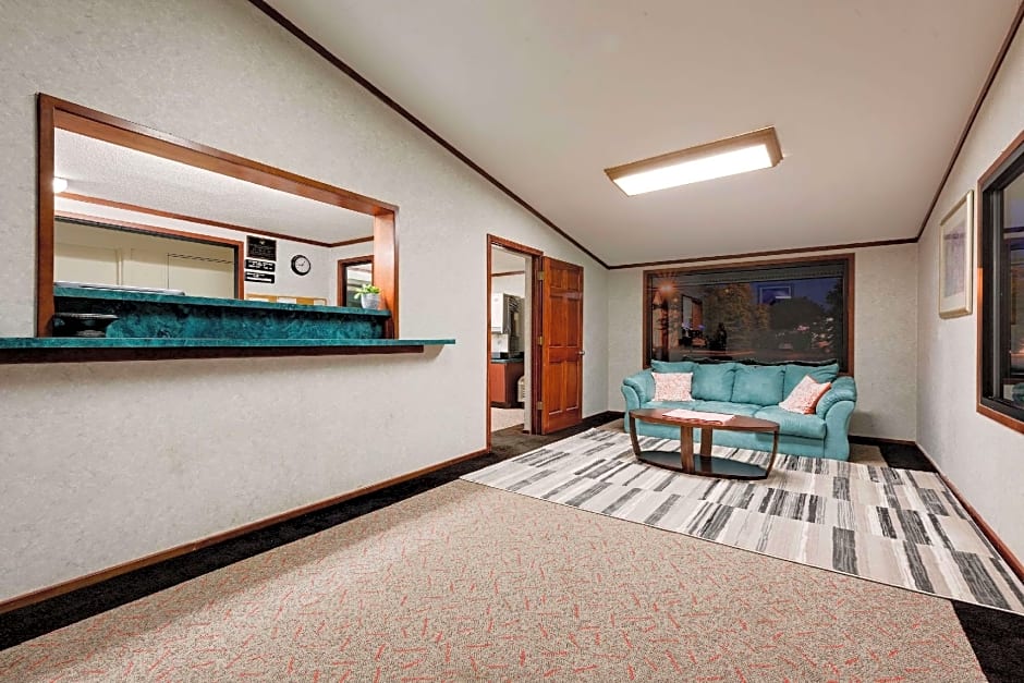 Knights Inn Cleveland/Macedonia