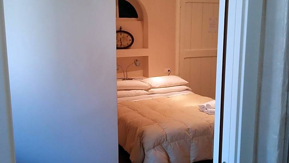Azzurretta Guest House