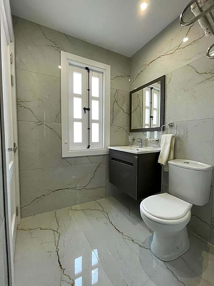 La Reggia Seaview Guesthouse