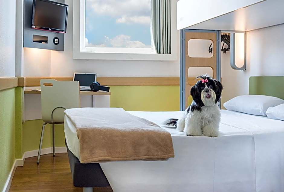 ibis budget Tours Nord