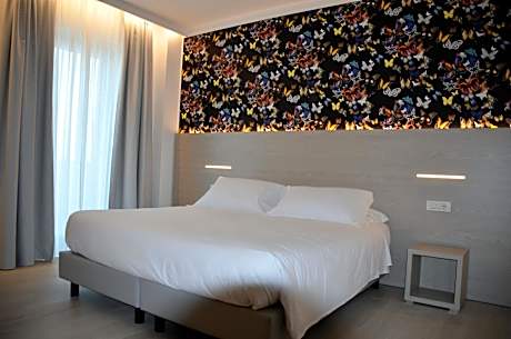 Double Room with Lake View