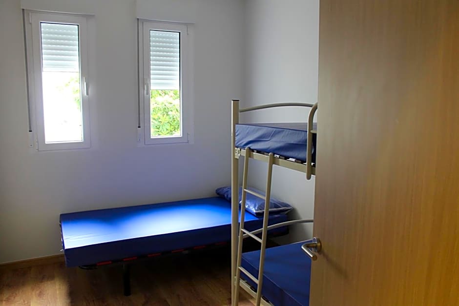 Pensión-Albergue Puente Ribeira