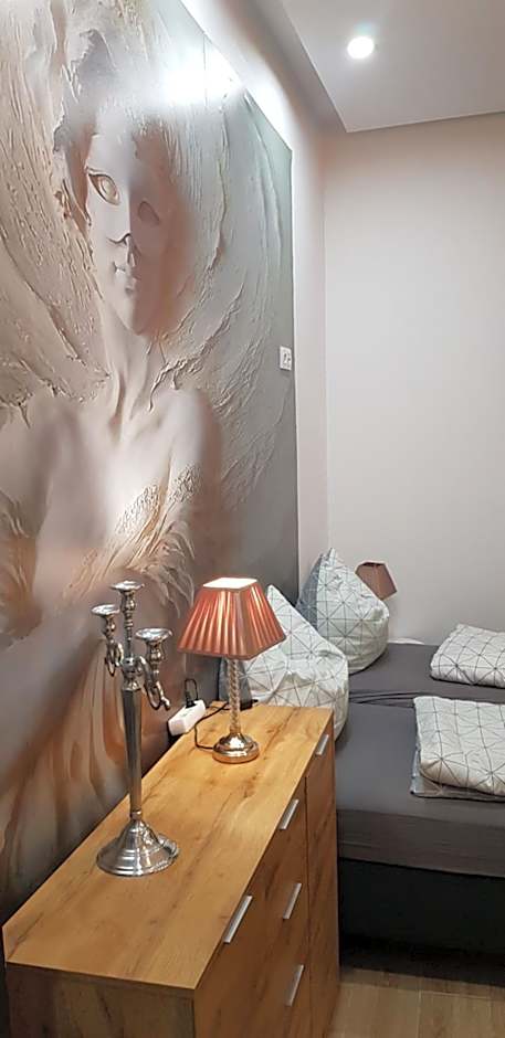 Apartamenty PRETTY WOMAN meldunek samodzielny 24h - noclegi Bytom Chorzów Katowice