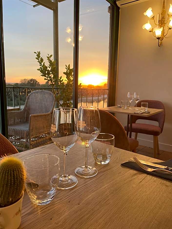HOTEL restaurant COTE GARONNE le BALCON DES DAMES - Tonneins Fauillet Marmande - vue panoramique bor
