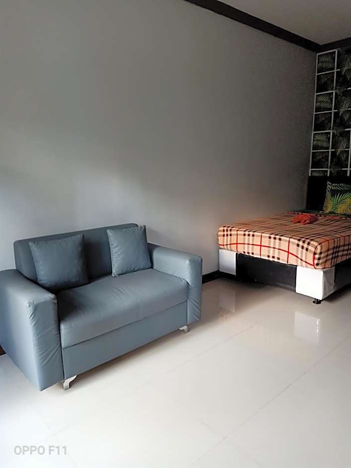 Tri Putri Kuta Homestay