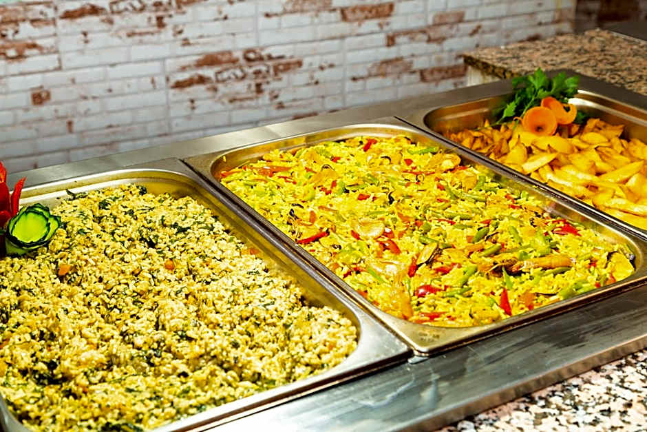 Complex Sunrise by HMG - All Inclusive