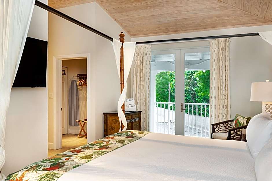 Dolphin Point Villas