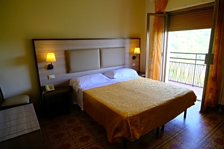 Comfort Double or Twin Room with Balcony