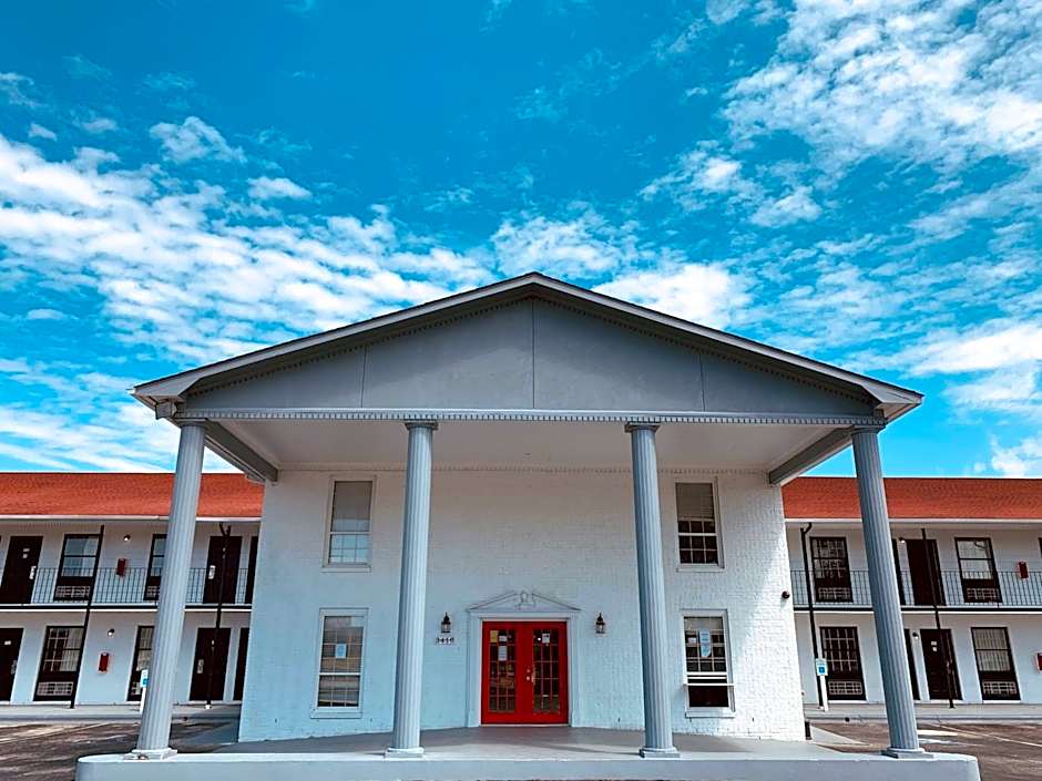 Econo Lodge Crystal Coast