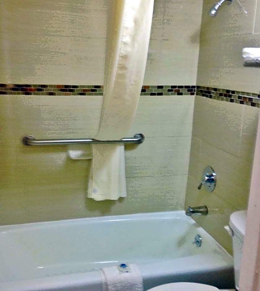 Americas Best Value Inn Forest