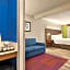 Holiday Inn Express Hotel & Suites Lavonia