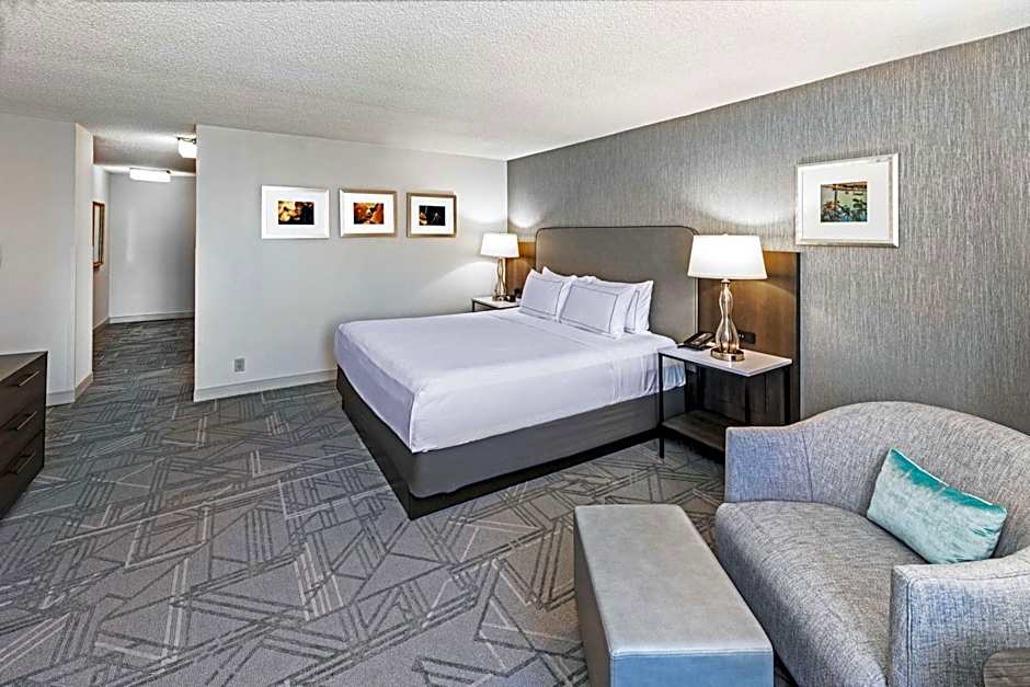 DoubleTree By Hilton Hotel Tulsa-Downtown