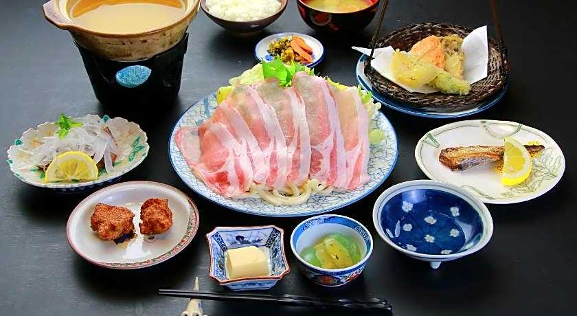 Family Ryokan Kawakyu