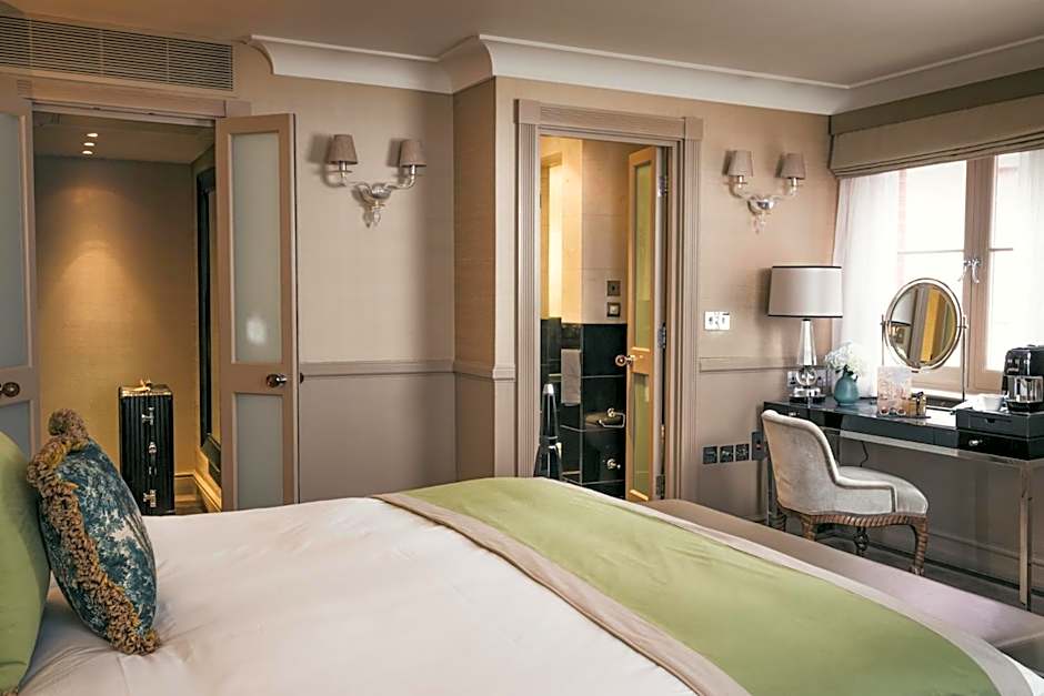 St James Hotel & Club Mayfair