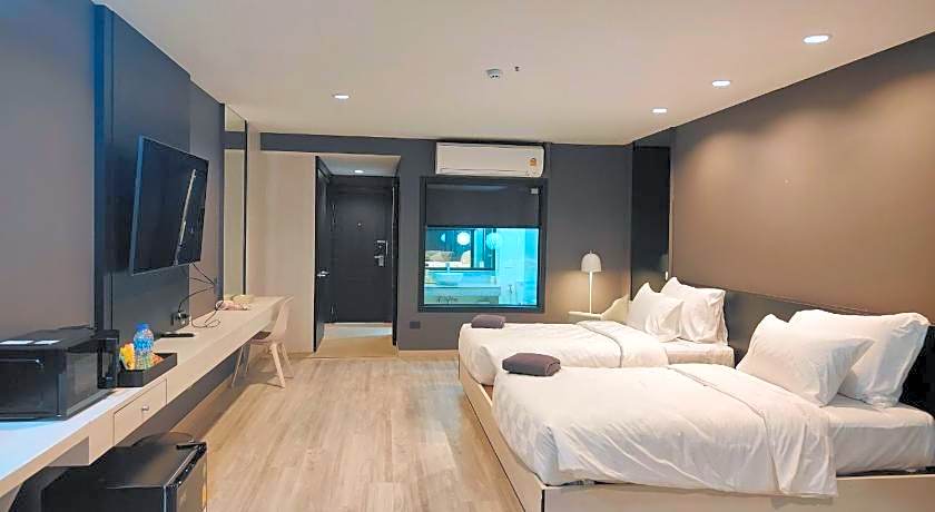 Solis Beach Hotel Rajamangala