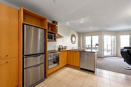 One-Bedroom Apartment with Partial Sea View