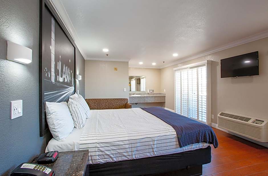 ELEV8 HOTEL LOS ANGLES, LAXA 