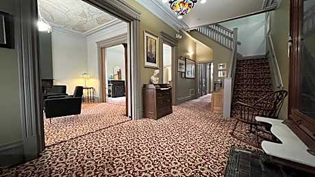 Stone Gables Inn