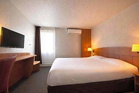 Kyriad Montargis - Amily