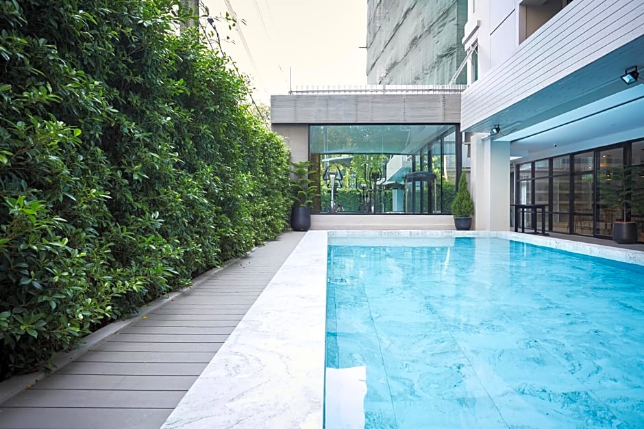 Aspira Tropical Residence Thong Lor