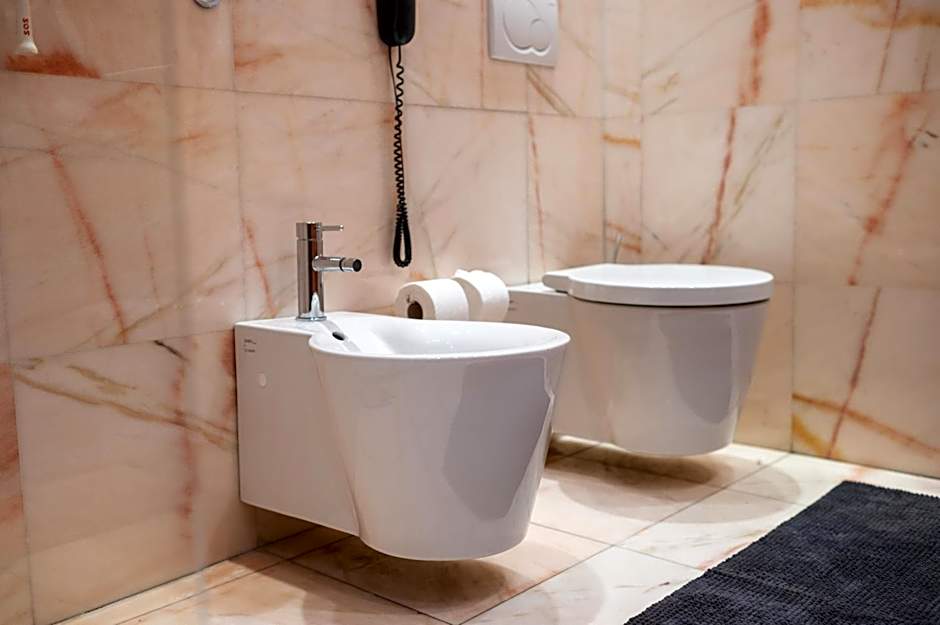 NATALI Luxury suites PARKING