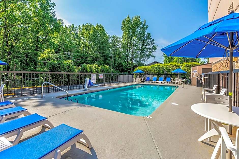 Comfort Inn Charlotte Airport Uptown