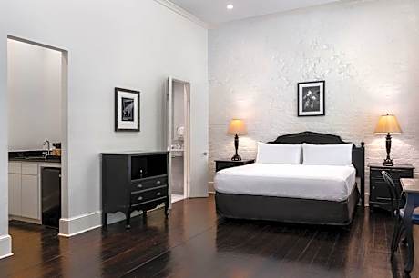 Balcony Suite