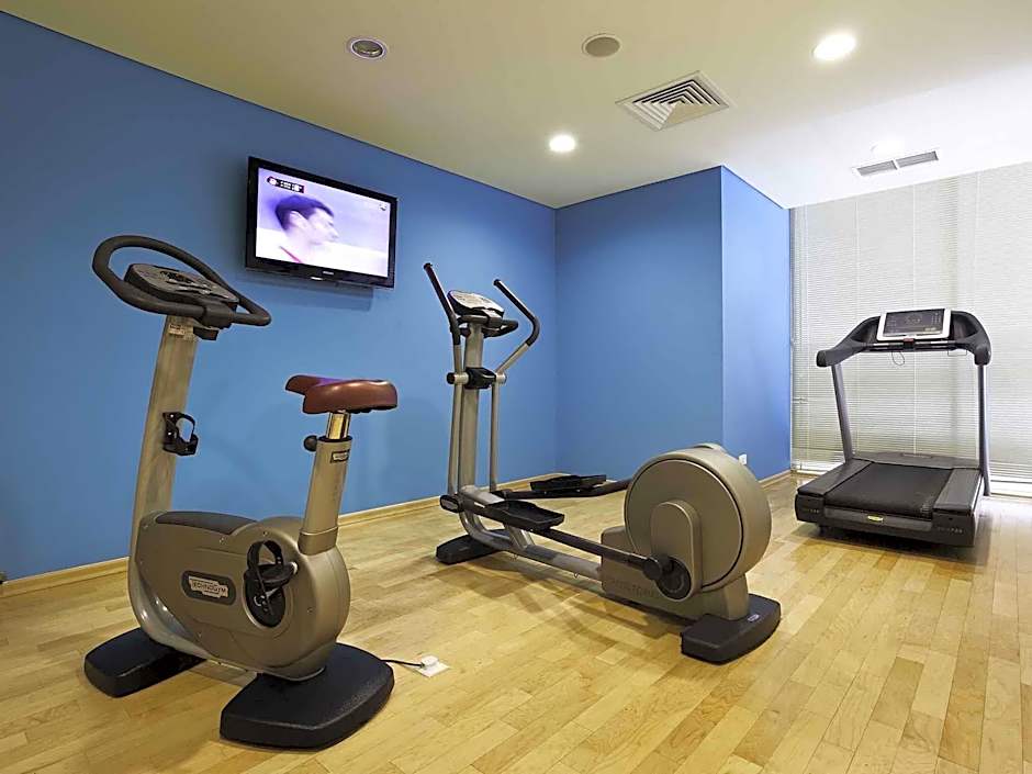 Ibis Sharq Hotel