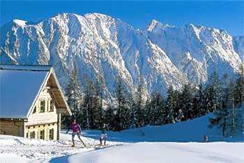 Hotel Pension Sonnenuhr