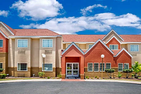 Microtel Inn & Suites By Wyndham Aransas Pass/Corpus Christi