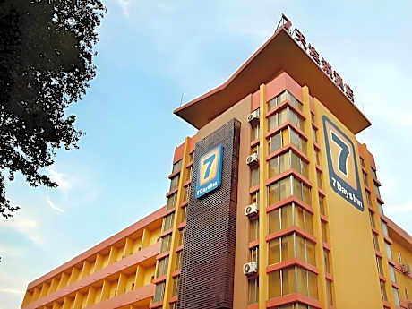 7 Days Premium Zibo Jinjing Avenue the Mixc