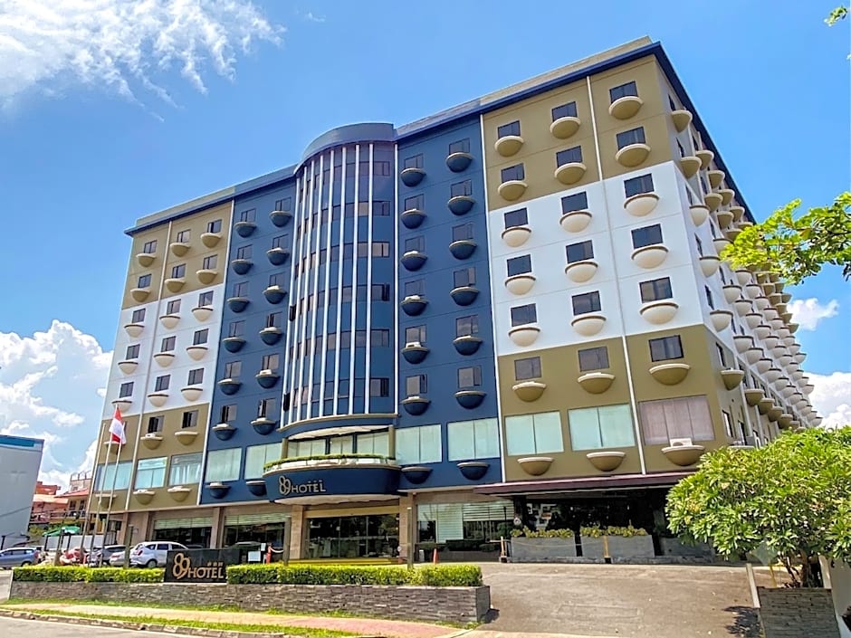 89 Hotel Batam