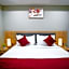 Saltstayz Select - Golf Course Road & Sector 57